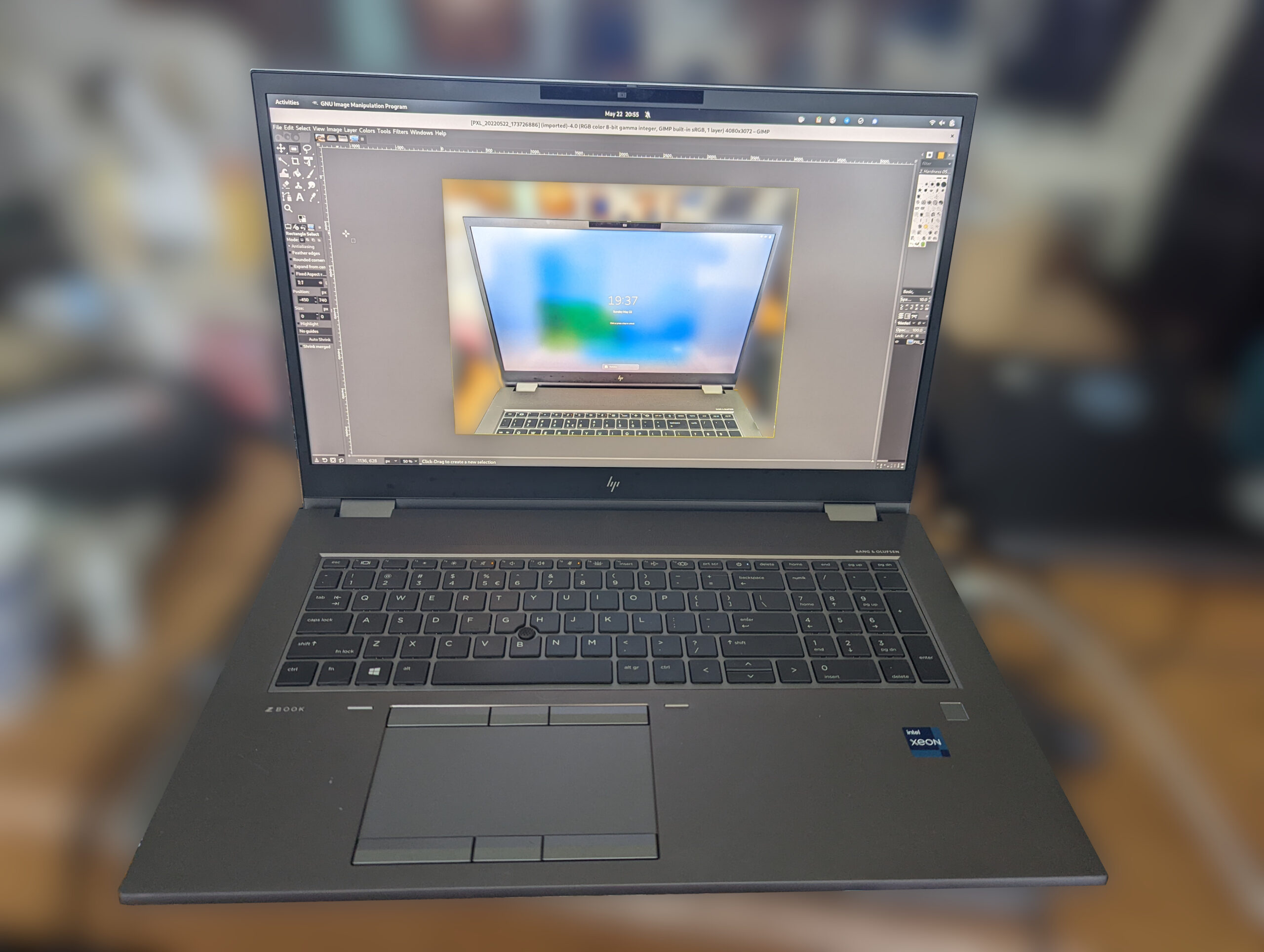 zbook_open