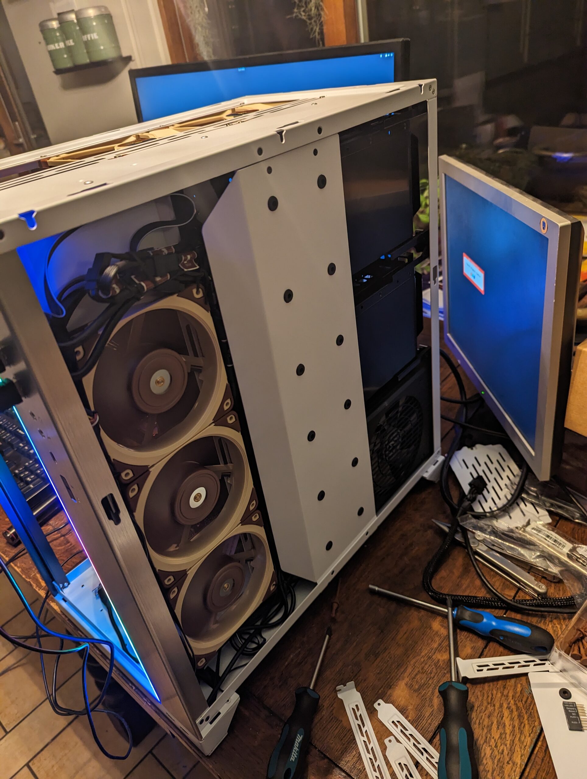 Cable management bar hides a lot of sins